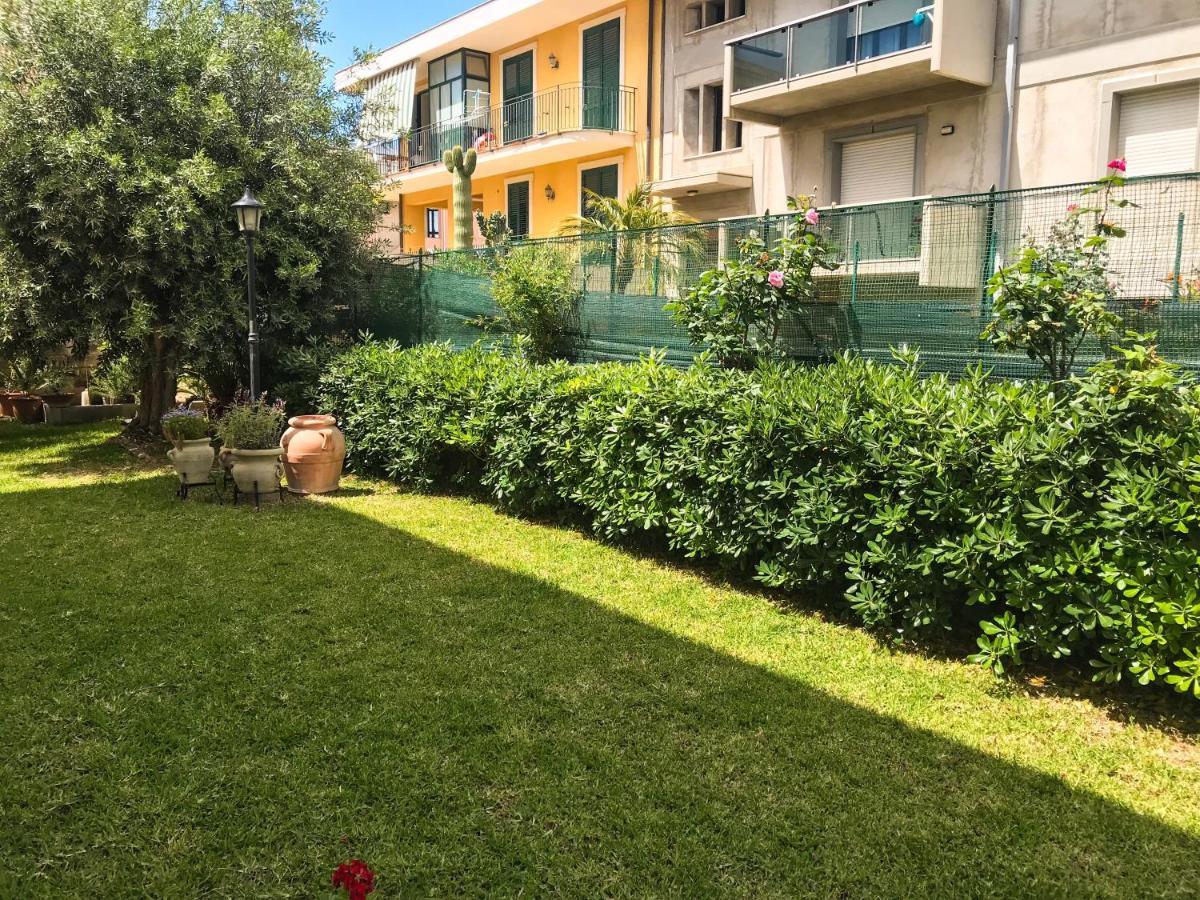 Casa vacanze Borgo marinaro Avola Esterno foto